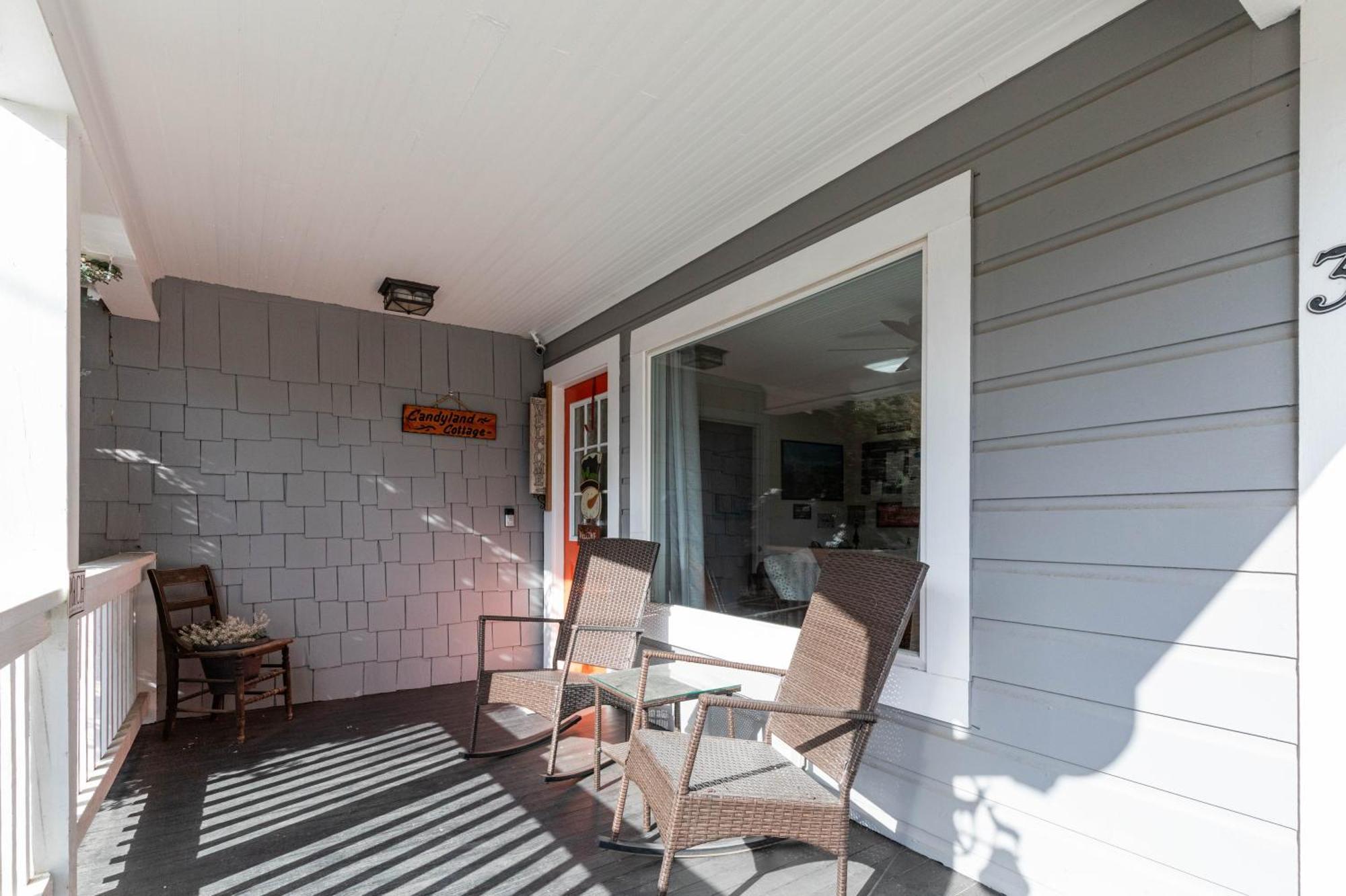 Candyland Cottage Candler المظهر الخارجي الصورة